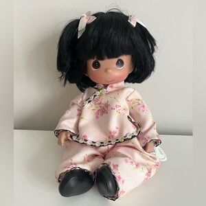 Precious moments children of the world doll